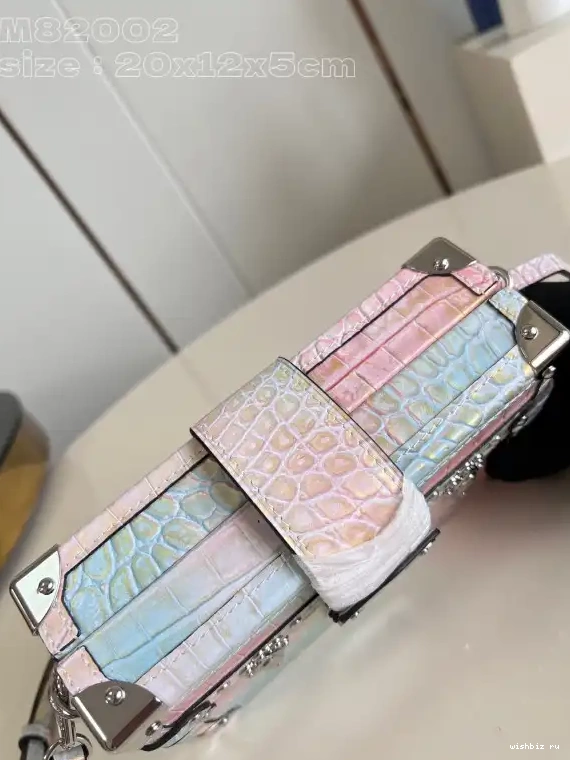 WIS MALLE PETITE LOUIS VUITTON 0518